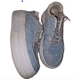 Berness Sparkling Blue High-Top Sneakers